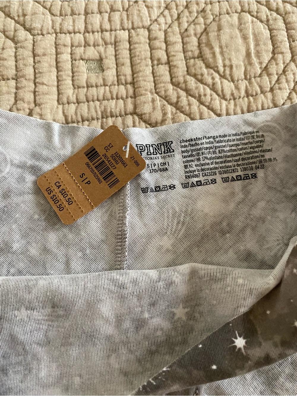 PINK Victoria's Secret Green Lace-Trim Thong & Gray Moonprint Hipster Panty Set - Picture 4 of 7